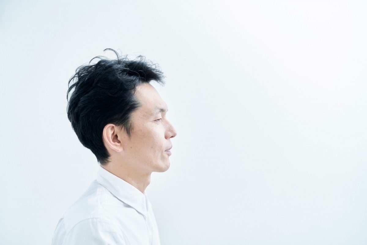 石井健介